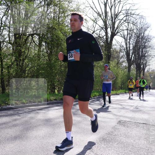12.04.2026 - 45. Internationalen Wilhelmsburger Insellauf Yannick Fuchs http://msf.ph/oto/9496489 12.04.2026 10:52:48 Laufen 58, 2495 meine-sportfotos.de