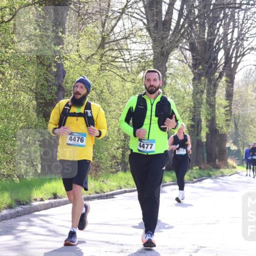 12.04.2026 - 45. Internationalen Wilhelmsburger Insellauf Yannick Fuchs http://msf.ph/oto/9496507 12.04.2026 10:52:50 Laufen 4476, 4477, 3717 meine-sportfotos.de