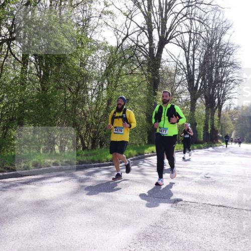 12.04.2026 - 45. Internationalen Wilhelmsburger Insellauf Yannick Fuchs http://msf.ph/oto/9496521 12.04.2026 10:52:51 Laufen 4476, 4477 meine-sportfotos.de