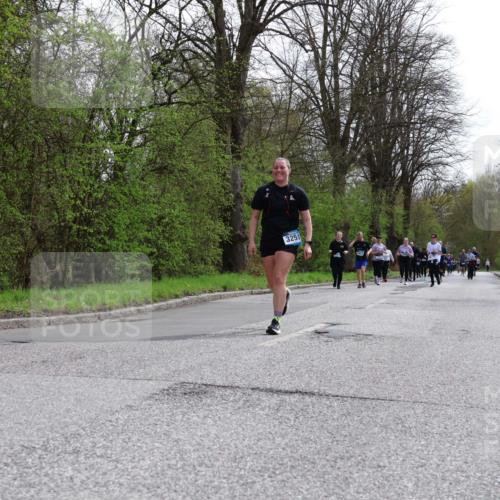 12.04.2026 - 45. Internationalen Wilhelmsburger Insellauf Yannick Fuchs http://msf.ph/oto/9496543 12.04.2026 13:08:03 Laufen 3251 meine-sportfotos.de