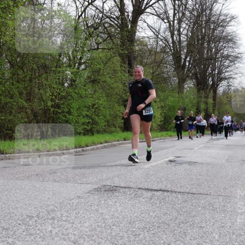 12.04.2026 - 45. Internationalen Wilhelmsburger Insellauf Yannick Fuchs http://msf.ph/oto/9496547 12.04.2026 13:08:04 Laufen 3251 meine-sportfotos.de