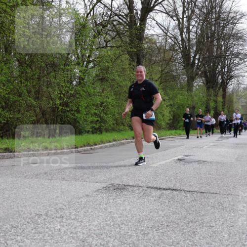 12.04.2026 - 45. Internationalen Wilhelmsburger Insellauf Yannick Fuchs http://msf.ph/oto/9496548 12.04.2026 13:08:04 Laufen  meine-sportfotos.de