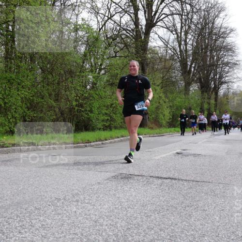 12.04.2026 - 45. Internationalen Wilhelmsburger Insellauf Yannick Fuchs http://msf.ph/oto/9496553 12.04.2026 13:08:04 Laufen 3251 meine-sportfotos.de