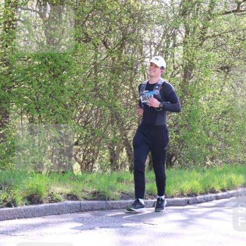 12.04.2026 - 45. Internationalen Wilhelmsburger Insellauf Yannick Fuchs http://msf.ph/oto/9496586 12.04.2026 10:53:00 Laufen 3659 meine-sportfotos.de