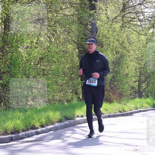12.04.2026 - 45. Internationalen Wilhelmsburger Insellauf Yannick Fuchs http://msf.ph/oto/9496611 12.04.2026 10:53:05 Laufen 2882 meine-sportfotos.de