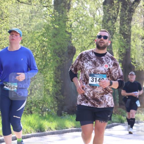 12.04.2026 - 45. Internationalen Wilhelmsburger Insellauf Yannick Fuchs http://msf.ph/oto/9496647 12.04.2026 10:53:10 Laufen 950, 3142 meine-sportfotos.de