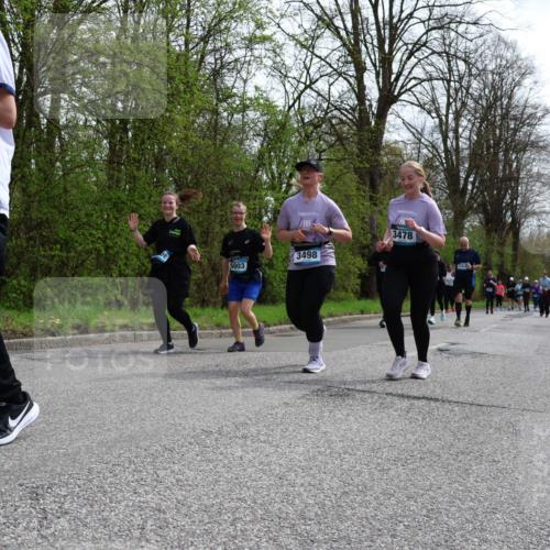 12.04.2026 - 45. Internationalen Wilhelmsburger Insellauf Yannick Fuchs http://msf.ph/oto/9496651 12.04.2026 13:08:13 Laufen 3478, 3498, 5003 meine-sportfotos.de