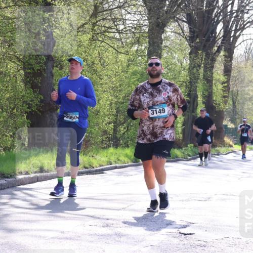 12.04.2026 - 45. Internationalen Wilhelmsburger Insellauf Yannick Fuchs http://msf.ph/oto/9496659 12.04.2026 10:53:11 Laufen 2050, 3149, 2775 meine-sportfotos.de