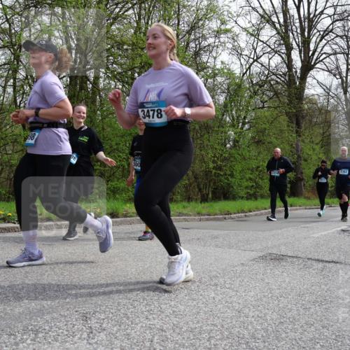 12.04.2026 - 45. Internationalen Wilhelmsburger Insellauf Yannick Fuchs http://msf.ph/oto/9496664 12.04.2026 13:08:14 Laufen 3478, 500, 4362, 5314, 2473 meine-sportfotos.de