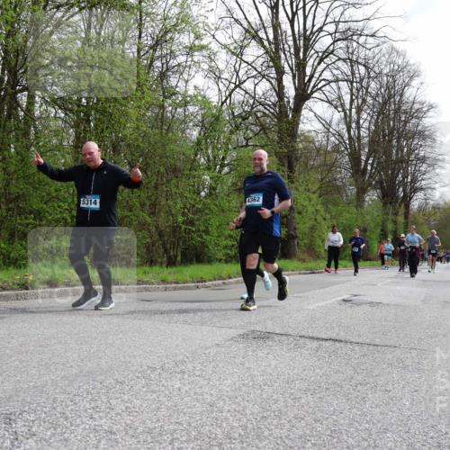12.04.2026 - 45. Internationalen Wilhelmsburger Insellauf Yannick Fuchs http://msf.ph/oto/9496683 12.04.2026 13:08:16 Laufen 5314, 4362 meine-sportfotos.de