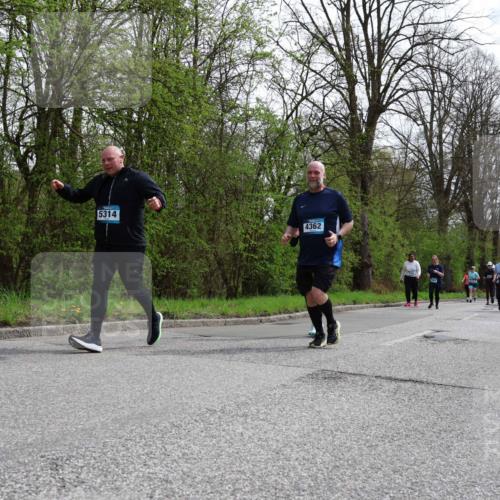 12.04.2026 - 45. Internationalen Wilhelmsburger Insellauf Yannick Fuchs http://msf.ph/oto/9496685 12.04.2026 13:08:17 Laufen 5314, 4362 meine-sportfotos.de