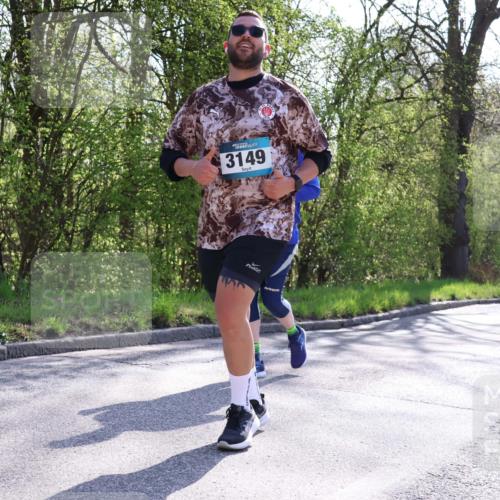 12.04.2026 - 45. Internationalen Wilhelmsburger Insellauf Yannick Fuchs http://msf.ph/oto/9496696 12.04.2026 10:53:14 Laufen 3149 meine-sportfotos.de