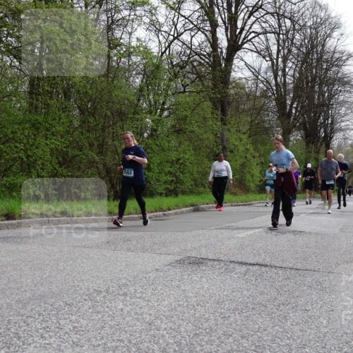 12.04.2026 - 45. Internationalen Wilhelmsburger Insellauf Yannick Fuchs http://msf.ph/oto/9496730 12.04.2026 13:08:21 Laufen 2562, 3015 meine-sportfotos.de