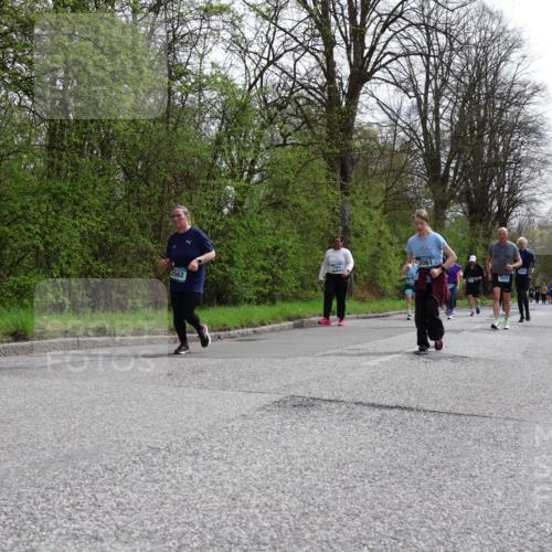 12.04.2026 - 45. Internationalen Wilhelmsburger Insellauf Yannick Fuchs http://msf.ph/oto/9496732 12.04.2026 13:08:21 Laufen 2562, 2061, 3915 meine-sportfotos.de