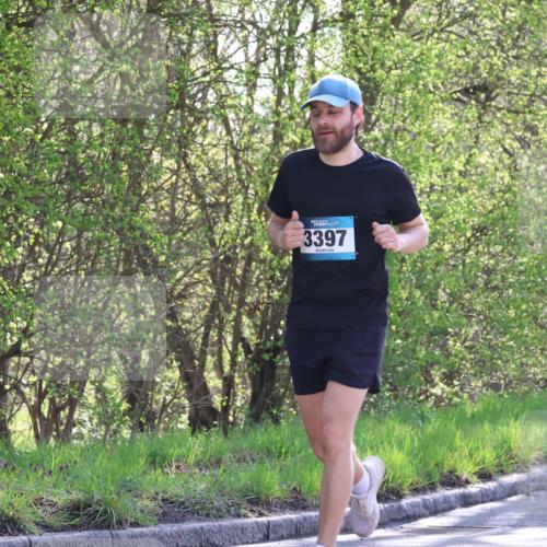 12.04.2026 - 45. Internationalen Wilhelmsburger Insellauf Yannick Fuchs http://msf.ph/oto/9496757 12.04.2026 10:53:23 Laufen 3397 meine-sportfotos.de