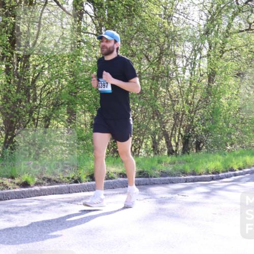 12.04.2026 - 45. Internationalen Wilhelmsburger Insellauf Yannick Fuchs http://msf.ph/oto/9496770 12.04.2026 10:53:23 Laufen 3397, 2778 meine-sportfotos.de