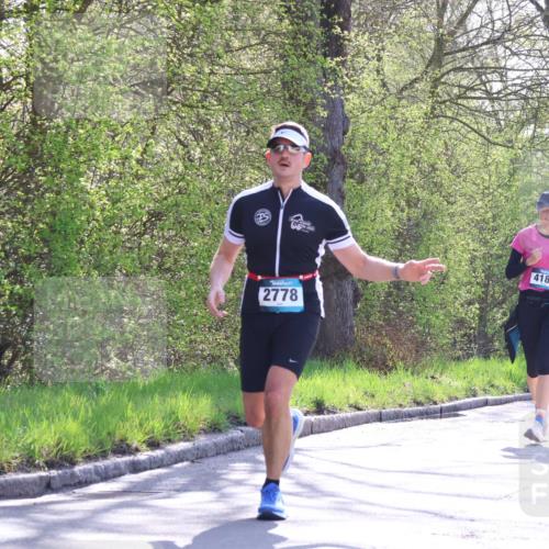 12.04.2026 - 45. Internationalen Wilhelmsburger Insellauf Yannick Fuchs http://msf.ph/oto/9496772 12.04.2026 10:53:24 Laufen 2778, 4188 meine-sportfotos.de