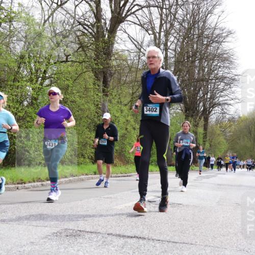 12.04.2026 - 45. Internationalen Wilhelmsburger Insellauf Yannick Fuchs http://msf.ph/oto/9496780 12.04.2026 13:08:25 Laufen 4121, 2431, 3353, 3402, 3109 meine-sportfotos.de