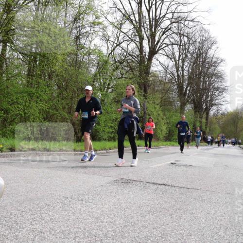 12.04.2026 - 45. Internationalen Wilhelmsburger Insellauf Yannick Fuchs http://msf.ph/oto/9496801 12.04.2026 13:08:28 Laufen 4014, 2246 meine-sportfotos.de