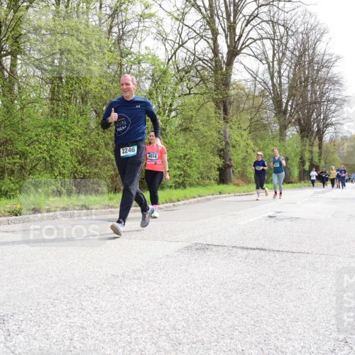 12.04.2026 - 45. Internationalen Wilhelmsburger Insellauf Yannick Fuchs http://msf.ph/oto/9496840 12.04.2026 13:08:31 Laufen 2246, 4014 meine-sportfotos.de