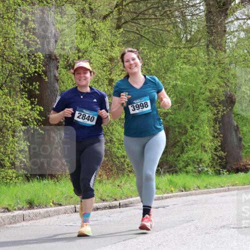 12.04.2026 - 45. Internationalen Wilhelmsburger Insellauf Yannick Fuchs http://msf.ph/oto/9496845 12.04.2026 13:08:32 Laufen 2840, 3998, 5262 meine-sportfotos.de