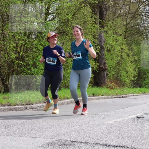 12.04.2026 - 45. Internationalen Wilhelmsburger Insellauf Yannick Fuchs http://msf.ph/oto/9496865 12.04.2026 13:08:34 Laufen 2840, 3998 meine-sportfotos.de
