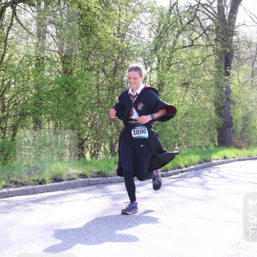 12.04.2026 - 45. Internationalen Wilhelmsburger Insellauf Yannick Fuchs http://msf.ph/oto/9496873 12.04.2026 10:53:36 Laufen 2800, 564 meine-sportfotos.de