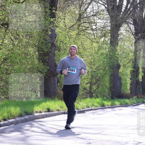 12.04.2026 - 45. Internationalen Wilhelmsburger Insellauf Yannick Fuchs http://msf.ph/oto/9496897 12.04.2026 10:53:39 Laufen 4564 meine-sportfotos.de
