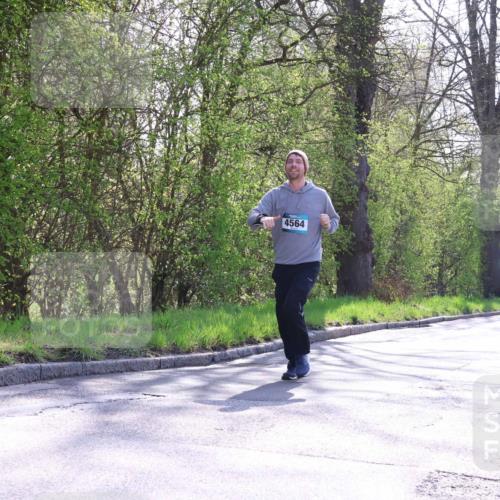 12.04.2026 - 45. Internationalen Wilhelmsburger Insellauf Yannick Fuchs http://msf.ph/oto/9496912 12.04.2026 10:53:40 Laufen 4564 meine-sportfotos.de