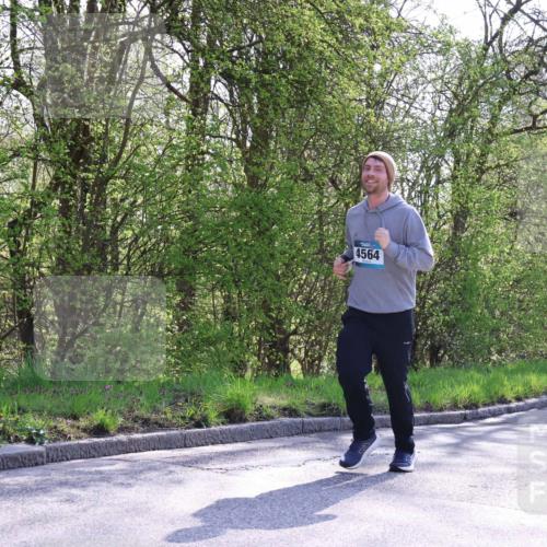 12.04.2026 - 45. Internationalen Wilhelmsburger Insellauf Yannick Fuchs http://msf.ph/oto/9496927 12.04.2026 10:53:41 Laufen 4564 meine-sportfotos.de
