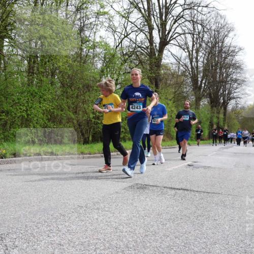12.04.2026 - 45. Internationalen Wilhelmsburger Insellauf Yannick Fuchs http://msf.ph/oto/9496944 12.04.2026 13:08:42 Laufen 4243, 2628, 424 meine-sportfotos.de