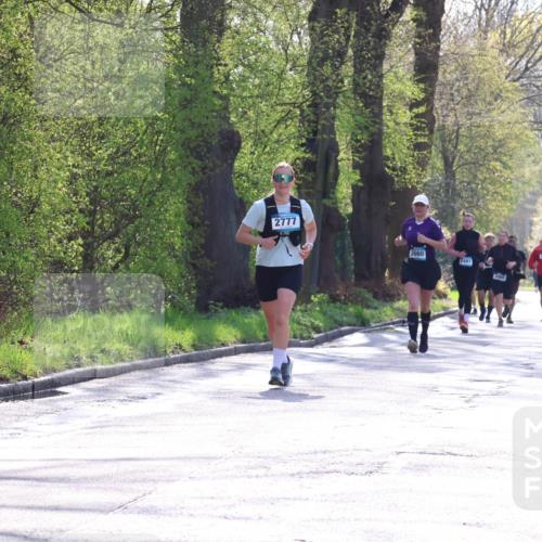 12.04.2026 - 45. Internationalen Wilhelmsburger Insellauf Yannick Fuchs http://msf.ph/oto/9496954 12.04.2026 10:53:47 Laufen 2777, 2660, 2481, 5460, 3517 meine-sportfotos.de