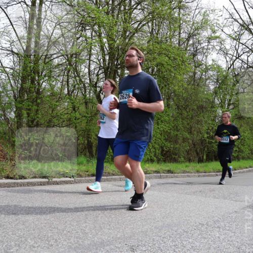 12.04.2026 - 45. Internationalen Wilhelmsburger Insellauf Yannick Fuchs http://msf.ph/oto/9496978 12.04.2026 13:08:45 Laufen 262, 2628, 5552 meine-sportfotos.de