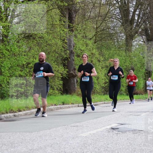 12.04.2026 - 45. Internationalen Wilhelmsburger Insellauf Yannick Fuchs http://msf.ph/oto/9497010 12.04.2026 13:08:48 Laufen 4073, 4557, 3581, 3814, 5223, 4210, 2101, 4593 meine-sportfotos.de