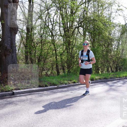12.04.2026 - 45. Internationalen Wilhelmsburger Insellauf Yannick Fuchs http://msf.ph/oto/9497020 12.04.2026 10:53:54 Laufen 2777 meine-sportfotos.de