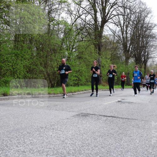 12.04.2026 - 45. Internationalen Wilhelmsburger Insellauf Yannick Fuchs http://msf.ph/oto/9497024 12.04.2026 13:08:49 Laufen 4073, 5223, 4557, 3581 meine-sportfotos.de