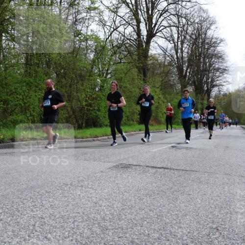 12.04.2026 - 45. Internationalen Wilhelmsburger Insellauf Yannick Fuchs http://msf.ph/oto/9497036 12.04.2026 13:08:50 Laufen 4073, 4557, 3581, 5223 meine-sportfotos.de