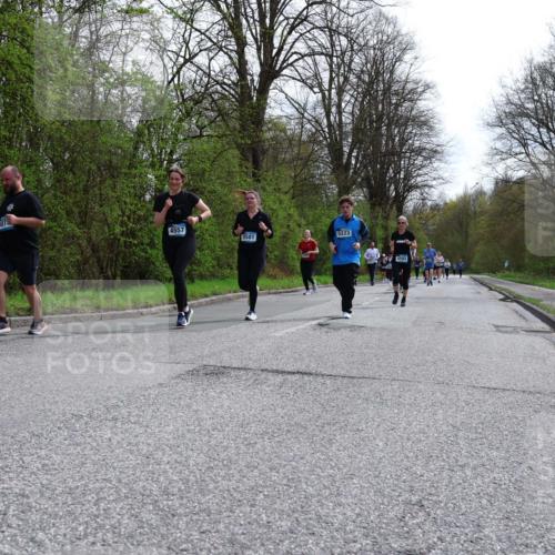 12.04.2026 - 45. Internationalen Wilhelmsburger Insellauf Yannick Fuchs http://msf.ph/oto/9497038 12.04.2026 13:08:50 Laufen 4557, 5223, 3581, 4593 meine-sportfotos.de