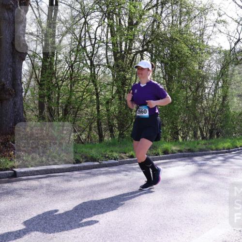 12.04.2026 - 45. Internationalen Wilhelmsburger Insellauf Yannick Fuchs http://msf.ph/oto/9497063 12.04.2026 10:53:59 Laufen 2660 meine-sportfotos.de