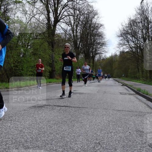 12.04.2026 - 45. Internationalen Wilhelmsburger Insellauf Yannick Fuchs http://msf.ph/oto/9497070 12.04.2026 13:08:53 Laufen 5223, 3814, 4593 meine-sportfotos.de