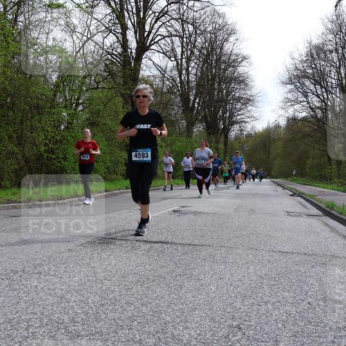12.04.2026 - 45. Internationalen Wilhelmsburger Insellauf Yannick Fuchs http://msf.ph/oto/9497075 12.04.2026 13:08:54 Laufen 3814, 4593, 2101 meine-sportfotos.de