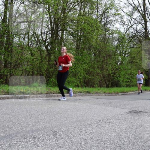 12.04.2026 - 45. Internationalen Wilhelmsburger Insellauf Yannick Fuchs http://msf.ph/oto/9497101 12.04.2026 13:08:56 Laufen 814, 3828, 2101, 210, 5290 meine-sportfotos.de
