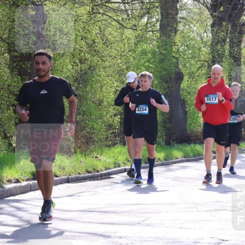 12.04.2026 - 45. Internationalen Wilhelmsburger Insellauf Yannick Fuchs http://msf.ph/oto/9497104 12.04.2026 10:54:05 Laufen 4334, 3517, 5285, 0000 meine-sportfotos.de