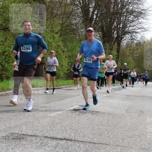 12.04.2026 - 45. Internationalen Wilhelmsburger Insellauf Yannick Fuchs http://msf.ph/oto/9497130 12.04.2026 13:08:59 Laufen 30, 421, 5290, 4047, 3730, 3235, 4358 meine-sportfotos.de