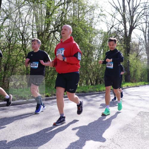 12.04.2026 - 45. Internationalen Wilhelmsburger Insellauf Yannick Fuchs http://msf.ph/oto/9497177 12.04.2026 10:54:12 Laufen 4334, 3517, 0000 meine-sportfotos.de