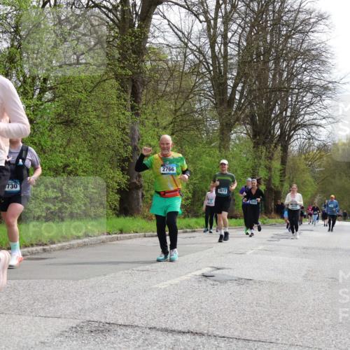 12.04.2026 - 45. Internationalen Wilhelmsburger Insellauf Yannick Fuchs http://msf.ph/oto/9497185 12.04.2026 13:09:04 Laufen 4358, 730, 2766, 3122, 3872, 4443 meine-sportfotos.de