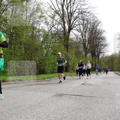 12.04.2026 - 45. Internationalen Wilhelmsburger Insellauf Yannick Fuchs http://msf.ph/oto/9497211 12.04.2026 13:09:07 Laufen 2763, 3872, 4443 meine-sportfotos.de