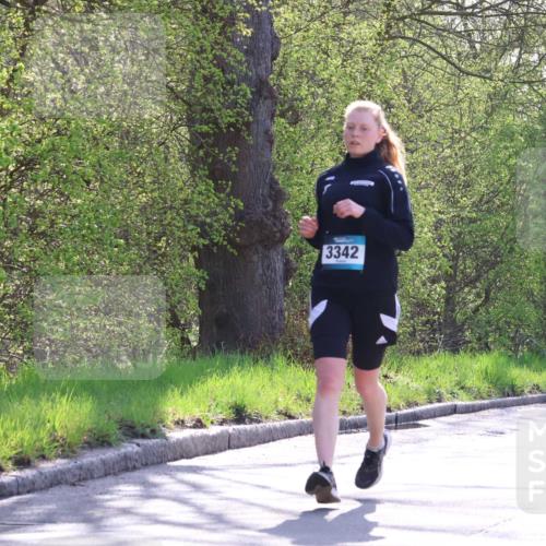 12.04.2026 - 45. Internationalen Wilhelmsburger Insellauf Yannick Fuchs http://msf.ph/oto/9497222 12.04.2026 10:54:22 Laufen 3342 meine-sportfotos.de