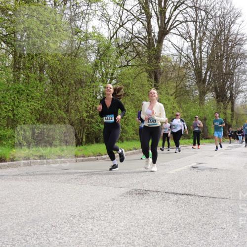 12.04.2026 - 45. Internationalen Wilhelmsburger Insellauf Yannick Fuchs http://msf.ph/oto/9497241 12.04.2026 13:09:09 Laufen 4442, 4443, 5122, 4341, 2332 meine-sportfotos.de