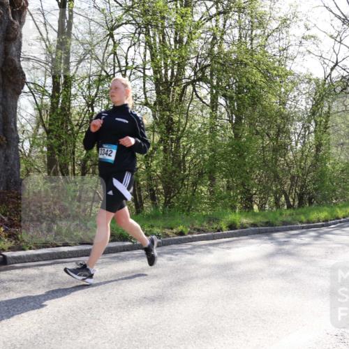 12.04.2026 - 45. Internationalen Wilhelmsburger Insellauf Yannick Fuchs http://msf.ph/oto/9497242 12.04.2026 10:54:25 Laufen 3342 meine-sportfotos.de